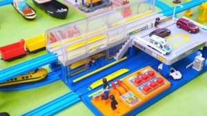 Поезда! Детская огромная железная дорога! Давай играть вместе!