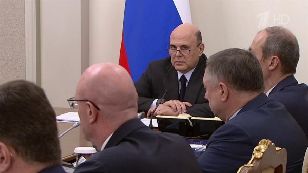 Михаил Мишустин обсудил на совещании с вице-премьерами развитие туризма.