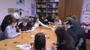 Студенты магаданского колледжа сервиса и технологий подготовили подарки для бойцов СВО на 23 февраля