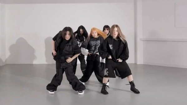 🍿 YOUNG POSSE - 'XXL' Dance Practice Mirrored