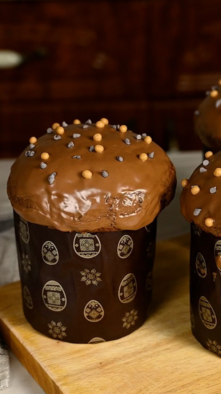 Очень воздушные и лёгкие шоколадные куличи
