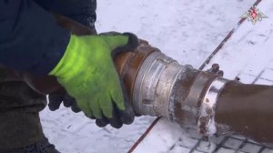 Экипаж судна Северного флота «Умба» выполнил приём и передачу жидких грузов