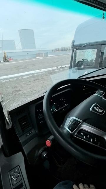 Камаз К5 с эффектом погремушки #Камаз #грузовик #truck #КамазК5 смотреть онлайн