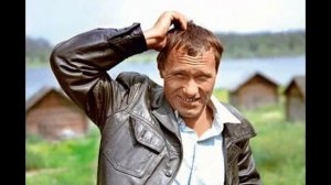 2.Жена,мужа в Париж провожала