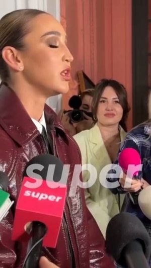 Оля Бузова говорит про свой клип я вообще задумалась чтобы эту работу отправить на кинофестиваль