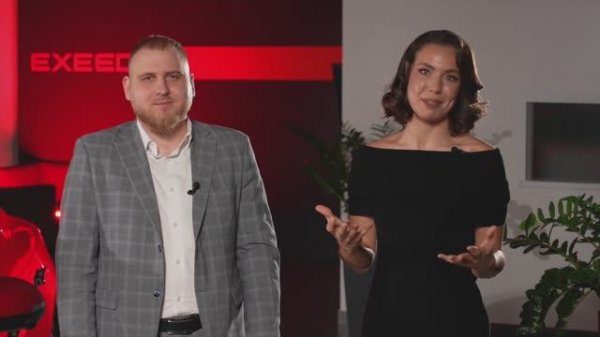 Гибридное четырехдверное купе EXEED EXLANTIX ES