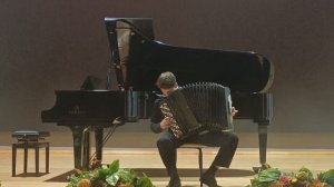 Гнеушев Матвей. 1.	И. С. Бах "Токката ре минор". 2.	А. Хачатурян "Андантино"