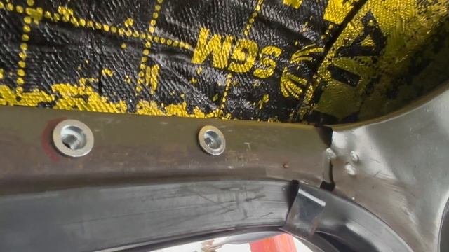 Акустическая полка ГАЗ 66