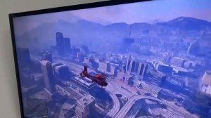 я нашёл красный вертолет в Гта 5