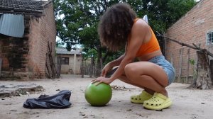 Как в моей деревне делают тарелки, миски и ложки. Жизнь в глубине Колумбии