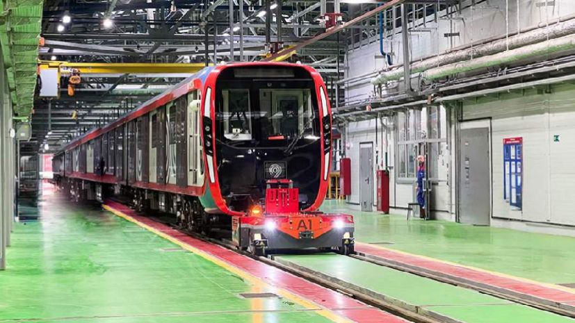 Собянин рассказал о развитии транспортного производства в Москве смотреть онлайн