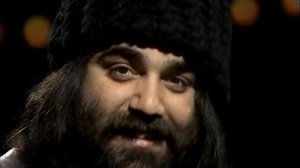 Demis Roussos ( ДЕМИС РУССОС) - From Souvenirs to Souvenirs(Мой сувенир).КЛИП.