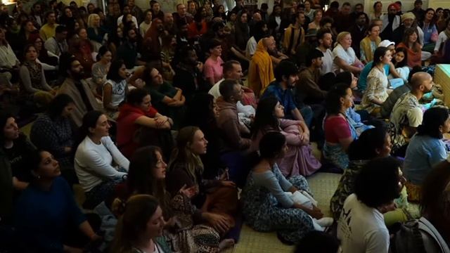 2026.02.14 Rishikesh kirtan Fest Shacinandana Swami смотреть онлайн