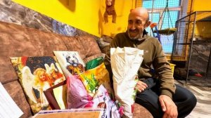 Наши питомцы забавные,я удивляюсь что даже политики высшего уровня тоже смотрят обезьянок😘