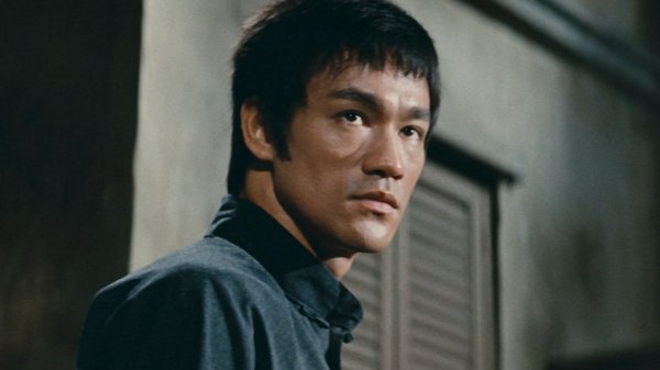 THE CURSE OF THE DRAGON