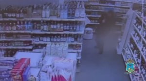 Губкинские полицейские задержали подозреваемого в грабеже