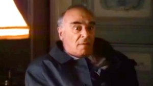 НЕ БУДИТЕ СПЯЩУЮ СОБАКУ,КАК ГОВОРЯТ АНГЛИЧАНЕ!!?сцена из фильма Не будите спящую собаку