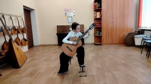 Поварницына Полина. Л. Моцарт "Менуэт"