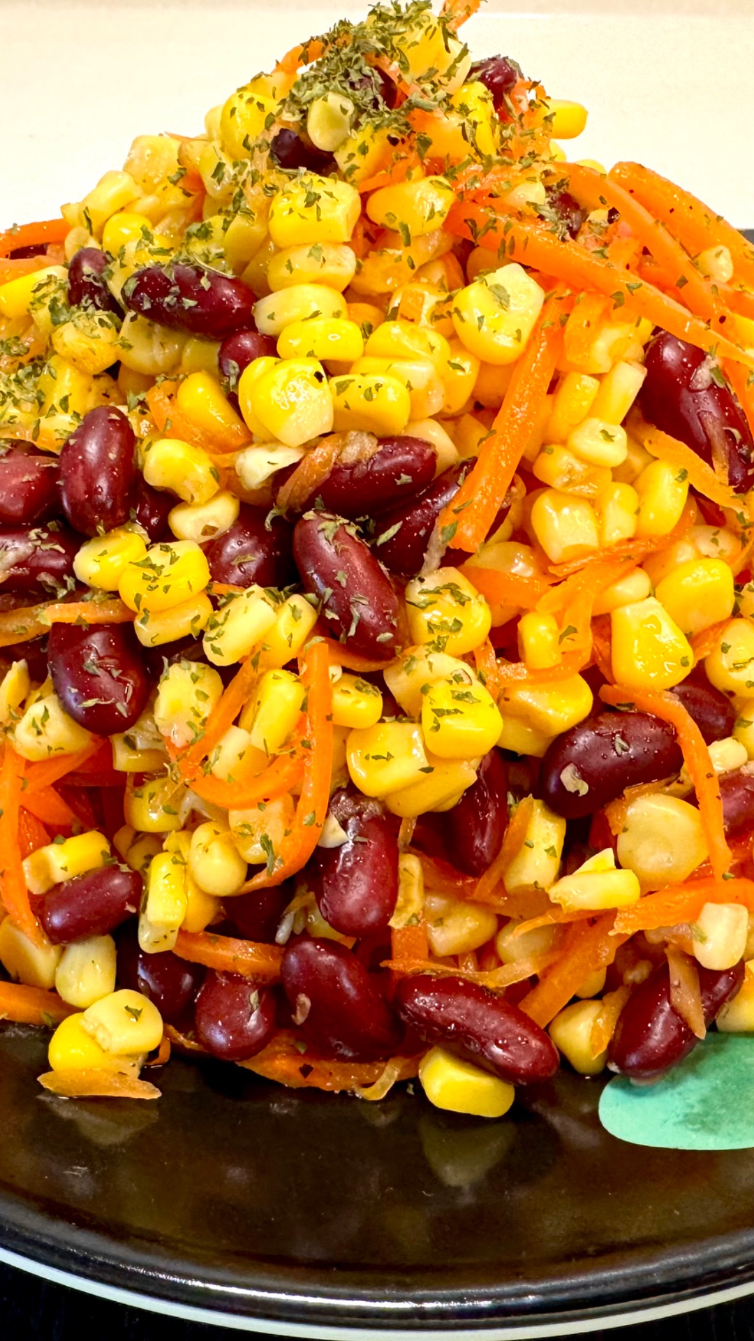 Быстрый полезный салатик! смотреть онлайн