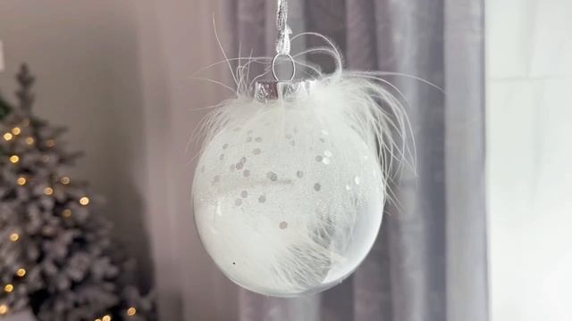 Набор пластиковых шаров ЛЕБЕДИНАЯ ПЕСНЯ, прозрачно-белые, 80 мм, упаковка 12 шт., 026971-набор