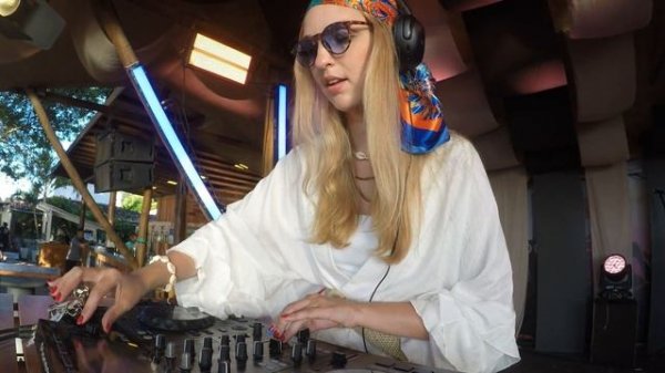 Dani Ebner DJ Set @ Morro de São Paulo, Bahia - Brazil   Afro House & Organic House