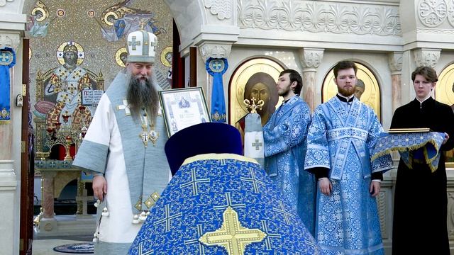 15.02.2026 г. Сретение Господне. Награждение клириков и мирян Юго-Восточного викариатства г. Москвы. смотреть онлайн