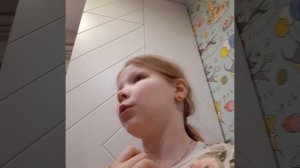 первое видео 
Знакомства!