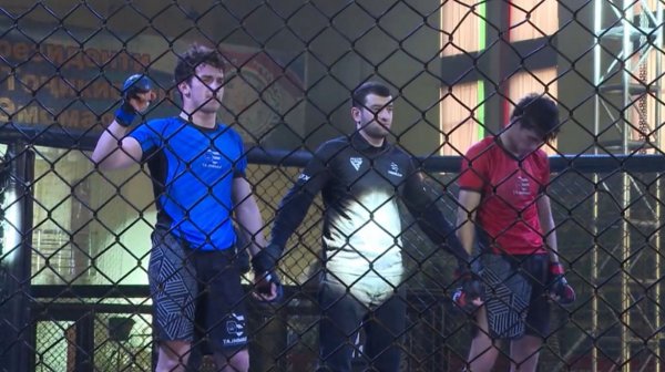 Чемпионат по смешанным боевым искусствам собрал рекордное количество участников в Душанбе