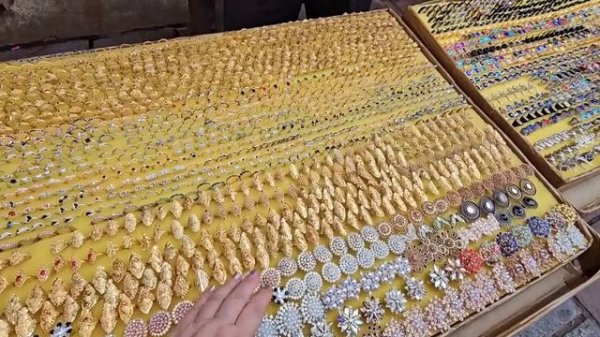 Глаза 👀 разбежались от роскоши, накупила золота-брильянтов, не могу держать себя в руках!