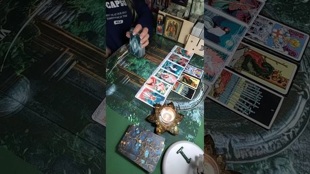 Врагов наказывают Высшие Силы по всем фронтам? смотреть онлайн