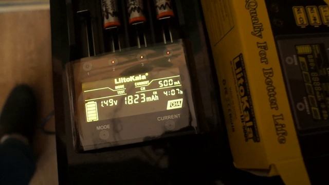 Обзор LiitoKala Lii-500S L 18650 умное зарядное