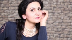 Talitha-Du aprum es... /ser, karot u taq dzayn...Տալիթա- բանաստեղծություններ