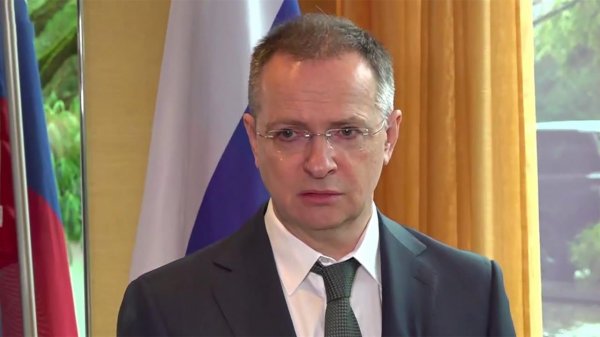 После переговоров в Женеве Владимир Мединский провел еще одну встречу с украинской стороной.