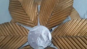 Позолоченный цветок из картона.mp4