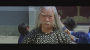 Бесстрашная гиена: Первая драка с главным злодеем Тхиньфа