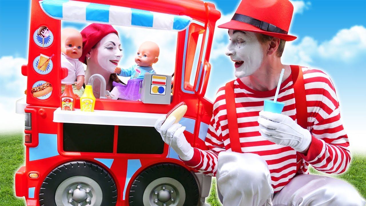 Мим Сэм и Мимесса Мари открывают магазин на колёсах - Игры с куклами смотреть онлайн