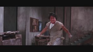 Пьяный Мастер 2: Фэйхун в режиме пьяного берсерка (Jackie Chan vs. Ken Lo) (Один из лучших боёв)