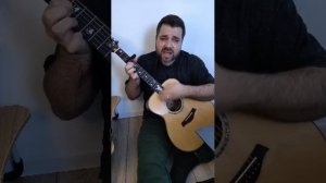 Поем под гитару. Добро пожаловать на мою первую трансляцию.