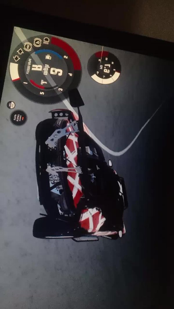 играю в beamng drive