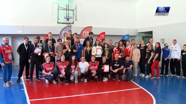 Готовы к труду и обороне! В Туапсе прошел зимний фестиваль ГТО среди педагогов школ и детских садов