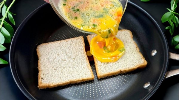 Завтрак из простых продуктов! Горячие бутерброды с яйцом и сыром — рецепт на завтрак за 10 минут