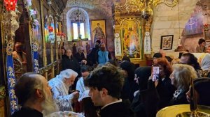 Причастие в монастыре Сретения