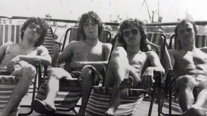 День за днём - Пыль и грязь