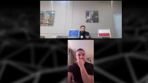 Когда ты видишь на стене портрет Путина - просто иди домой.  

Окончание нового пранка Вована и Лекс