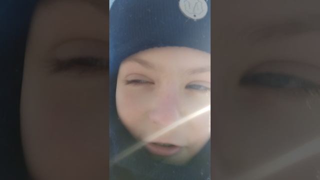 Я гуляю с Артёмом!!!