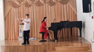 Остапенко Иван
"Песня индийского гостя Н. Римский-Корсаков
" Ария " В. Моцарт.mp4