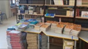 Родители не обязаны покупать ребенку учебники, их должна предоставить школа