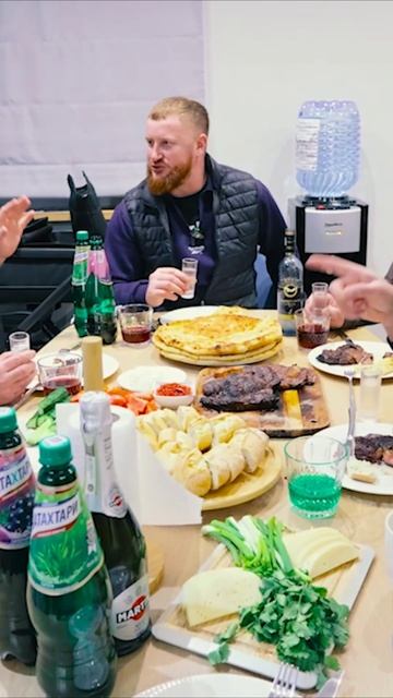 Пополнение в семье и в автопарке Казбековича - жизнь https://t.me/vk_logistik смотреть онлайн