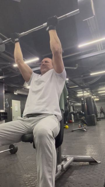 Плечи передняя дельта