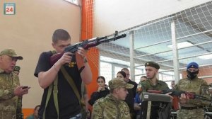 Скорость, точность и командный дух:в Хакасии определили победителя военно-спортивной иры "Призывник"